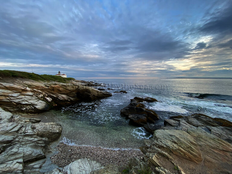 Read more about the article Beavertail Lighthouse, Jamestown, RI